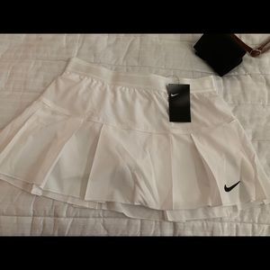 Nike tennis skirt
